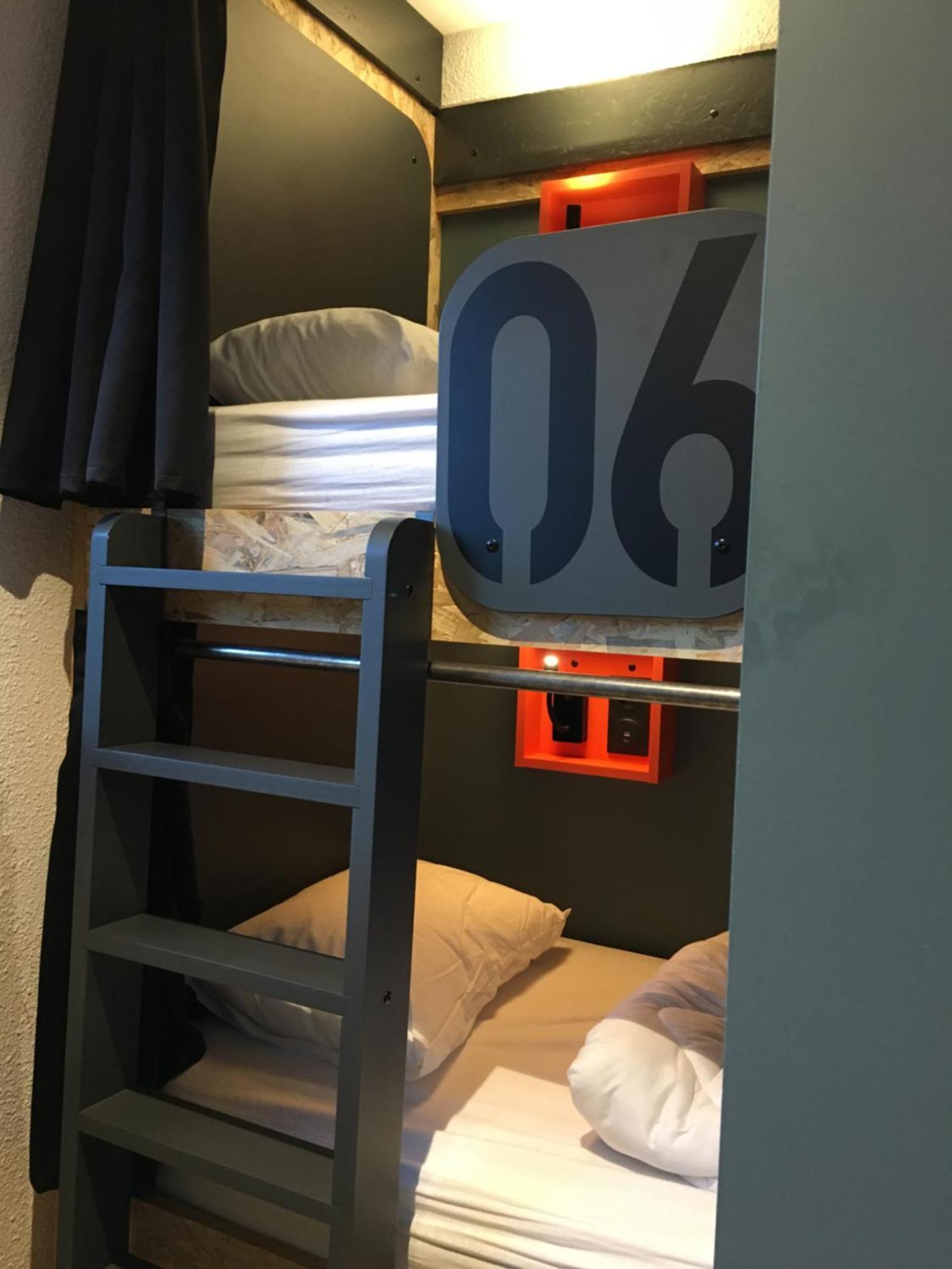 Moontain Hostel Oz Kamer foto
